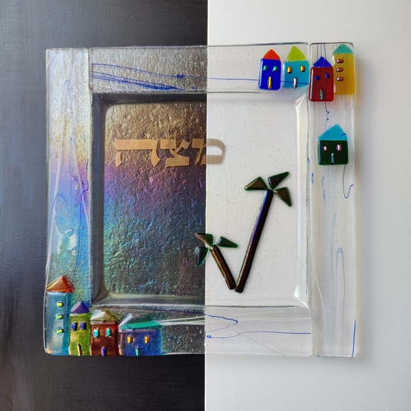 Fused Glass | handmade | square Matzah tray 10.5 inches - Picture 10 of 11